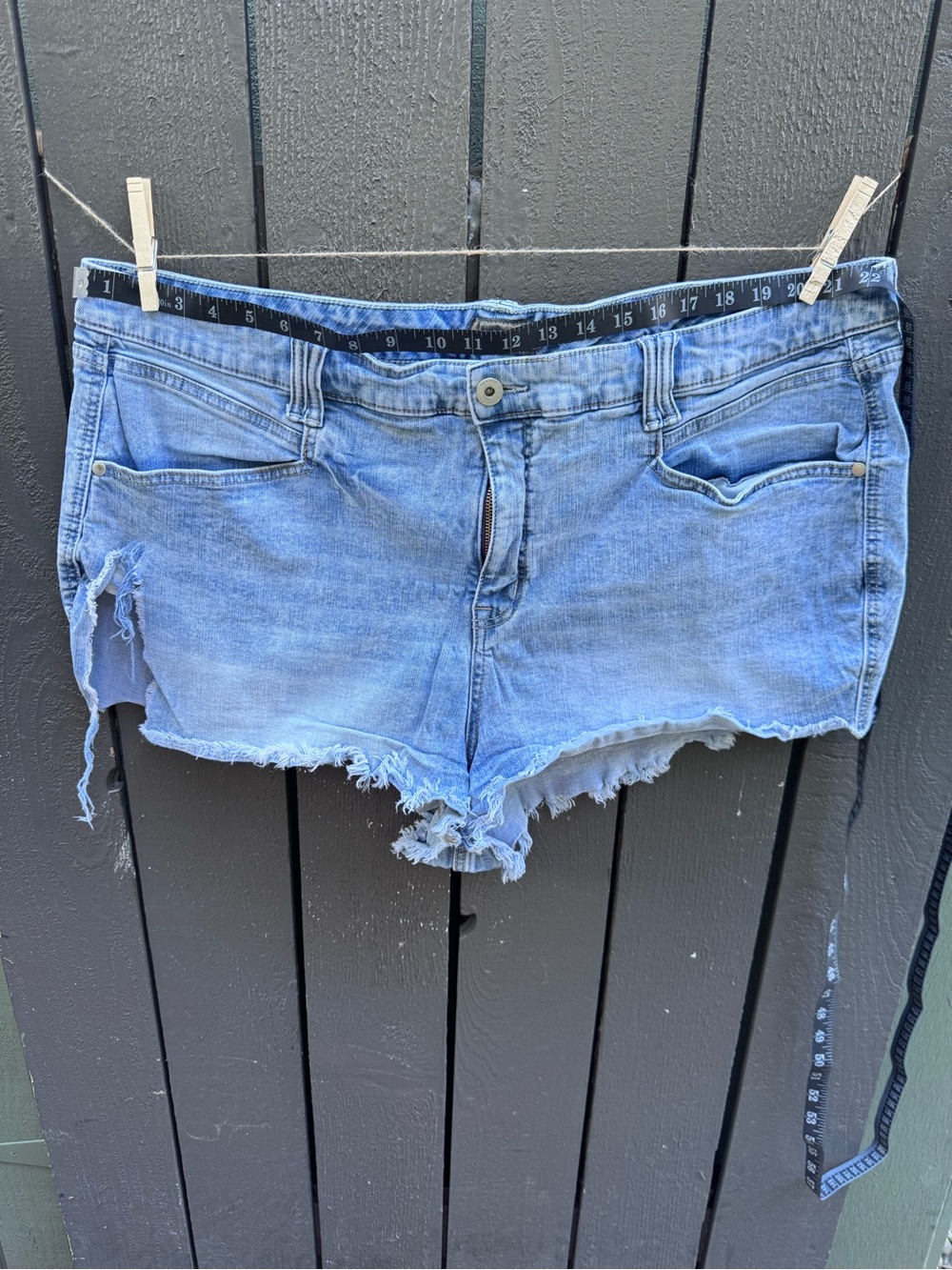 Torrid Light Blue Distressed Denim Jean Cutoff Shorts, Size 26